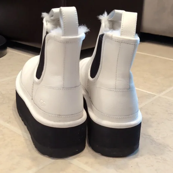 UGG Neumal Platform Chelsea Women's White Boots - Picture 6 of 10